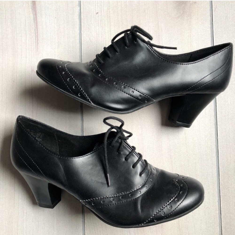 Predictions Black Lace Heels